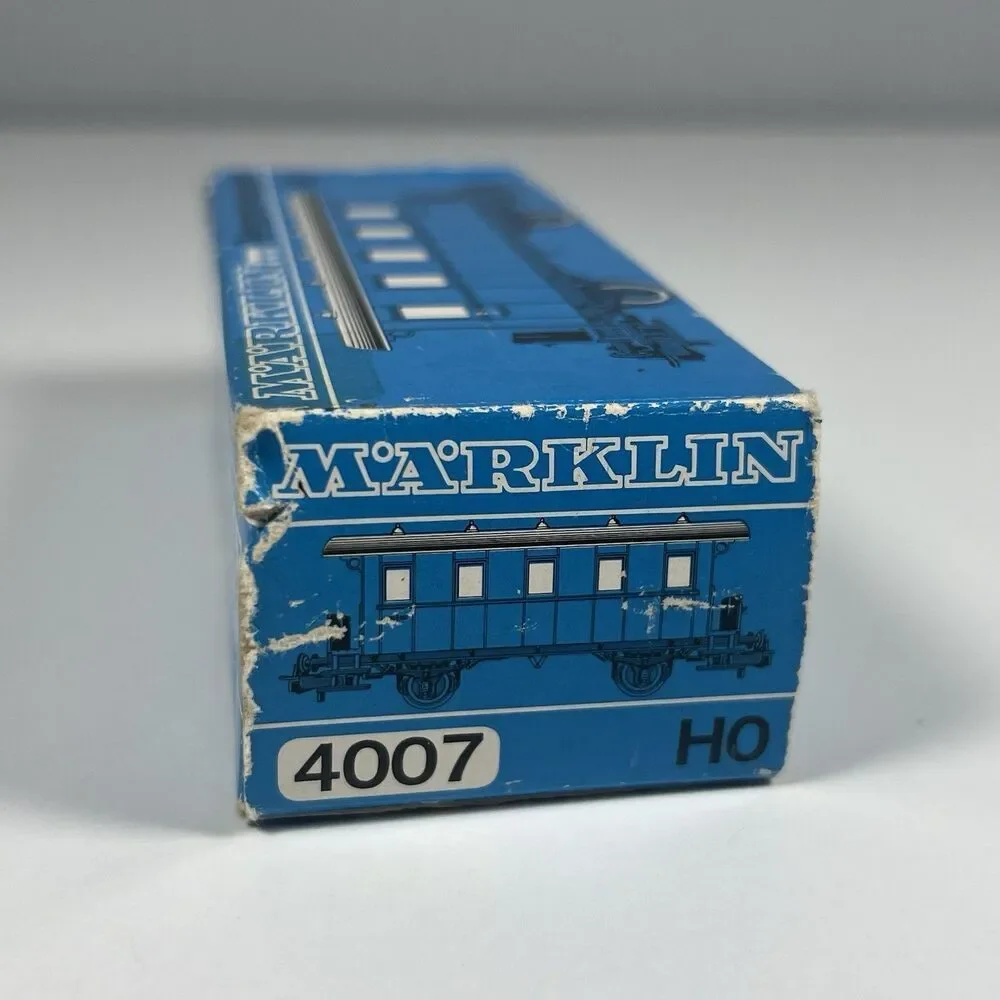 Vintage HO Marklin 4007 Passenger Coach Car In Box West Germany